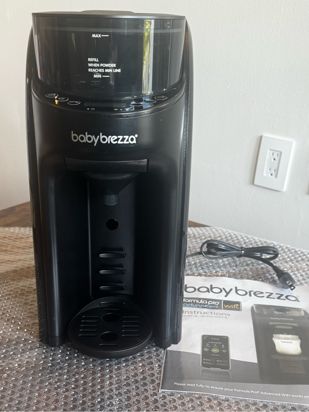 Baby Brezza formula pro advanced WiFi black